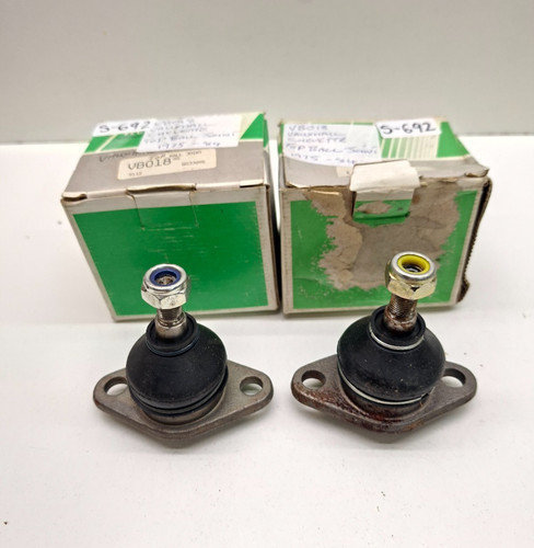 Classic car parts pair - car, top