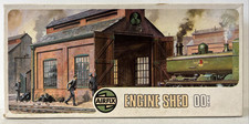 Vintage Airfix 02608-4 208 OO Gauge Series 2 Engine Shed Unbuilt Model Kit Boxed