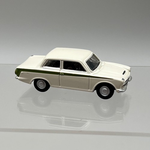 Oxford diecast ford cortina - diecast,