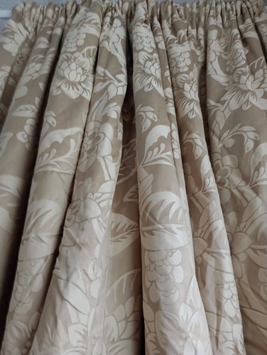 Opulant long satin - long, woven