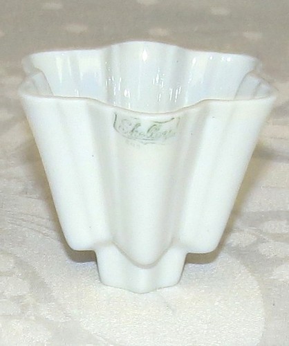 Shelley white jelly jello - white,