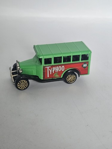 Corgi bedford bus typhoo - bus,