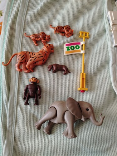 Playmobil zoo animals bundle - zoo,