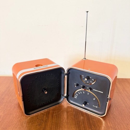 Vintage brionvega cube radio - brionvega,