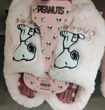 Peanuts Snoopy Pink Fluffy Womens  Cosy Slippers Sizes UK 3-8 Xmas Gift