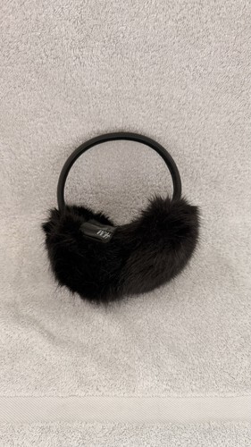Black faux fur - h&m,