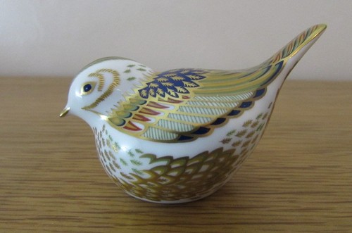 Royal crown derby - crown, paperweight