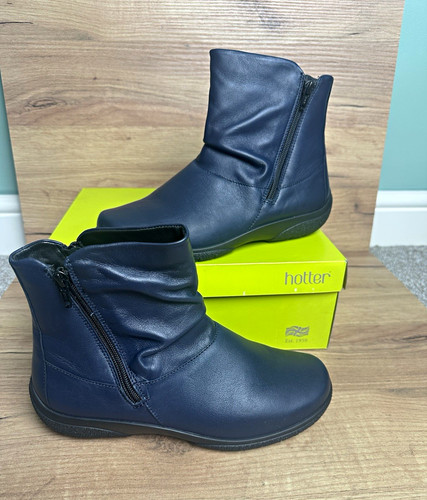 Hotter whisper navy - hotter,