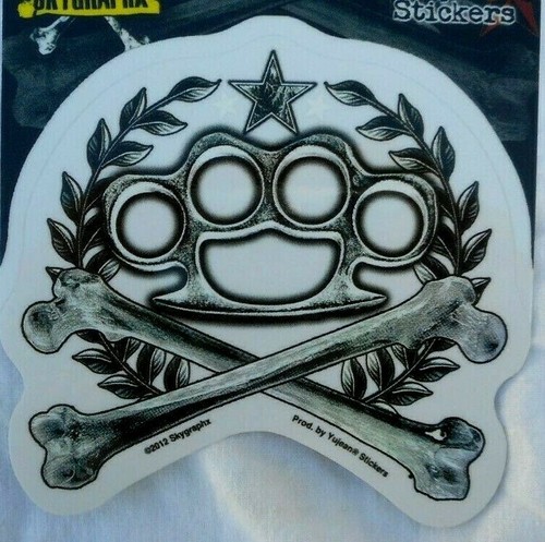 Brass knuckles cross bones - knuckles,