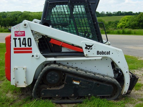 Bobcat t140 skid - bobcat,