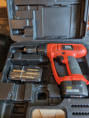 Black and decker - black, cordless