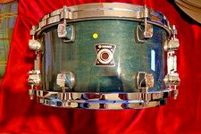 Yamaha Sensitive Series 13" x 6.5" Maple Snare Drum Sea Blue