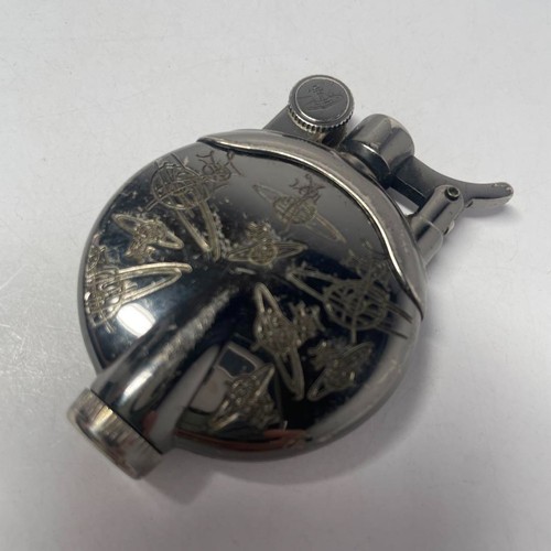 Vivienne westwood oil lighter - vivienne,