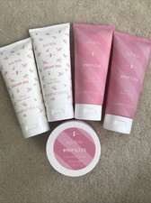Jack Wills Shower Set - 5