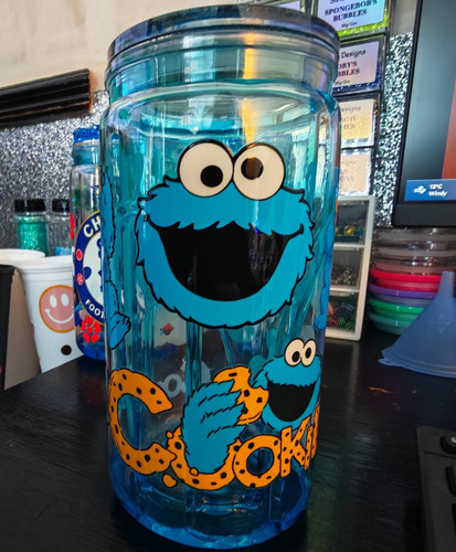 Cookie monster sesame street - cookie,