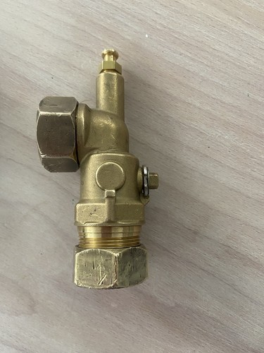 Vaillant 014731 valve genuine - valve,
