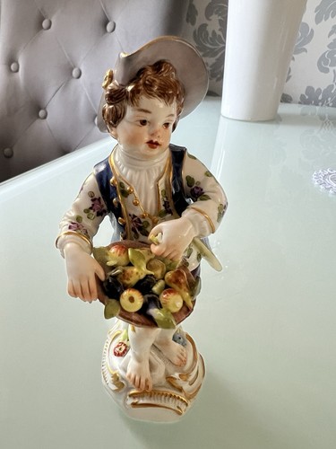 Meissen porcelain figurine - meissen,