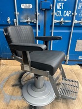 Rare Takara Belmont Barber Chair for Hair Stylist Salon Tattoo Recently Serviced
