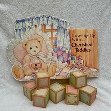 Cherished Teddies - Growing Up With Cherished Teddies  - Displayer & Backdrop