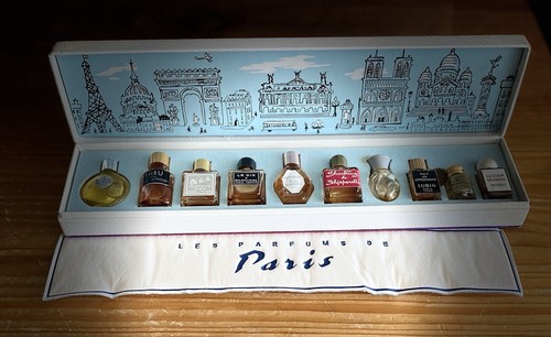 Les parfums paris - les, de