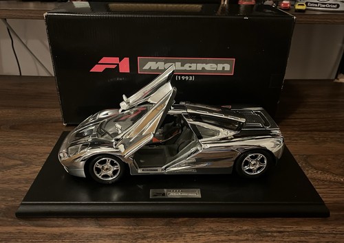 Mclaren chrome 18 model - f1, 1:18