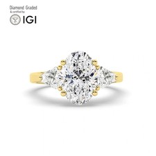 Oval Diamond Trilogy Ring 14k