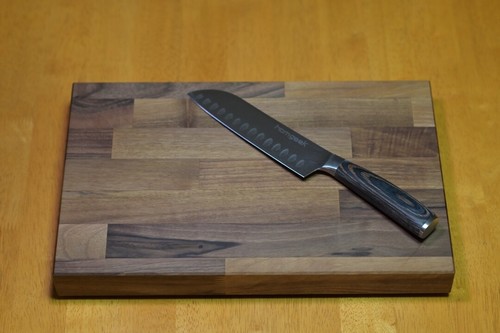 Solid walnut chopping - solid, cutting