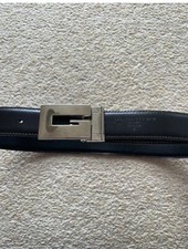 Ladies  Gucci Belt size 75