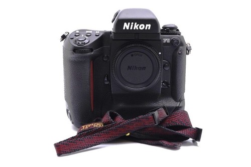 Nikon 35mm slr - nikon,