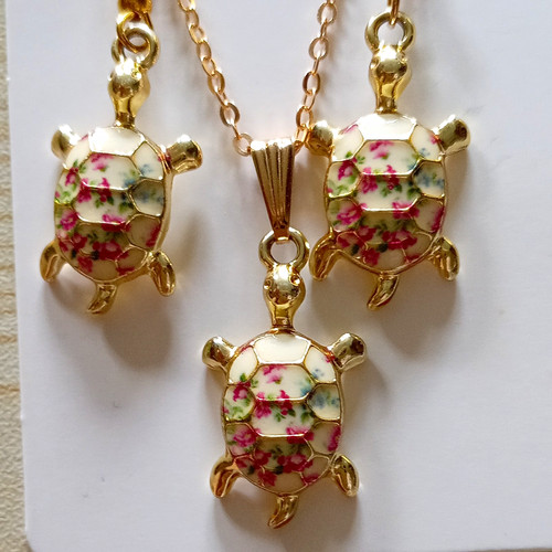 Costume gold tone turtle metal - gold,