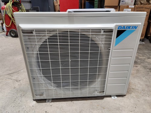 New daikin ton 24k - new, 18-seer