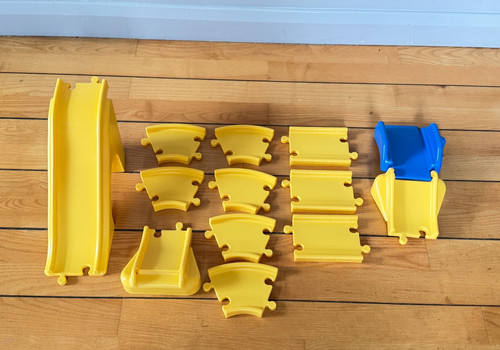 Vintage yellow little tikes - yellow,
