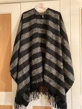 Warehouse Poncho Black/Grey Shawl Scarf