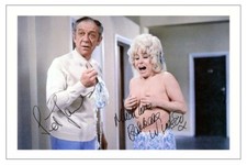 SID JAMES & BARBARA WINDSOR Signed Autograph PHOTO Fan Signature Print CARRY ON