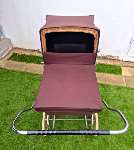 Silver cross sleepover pram - silver,
