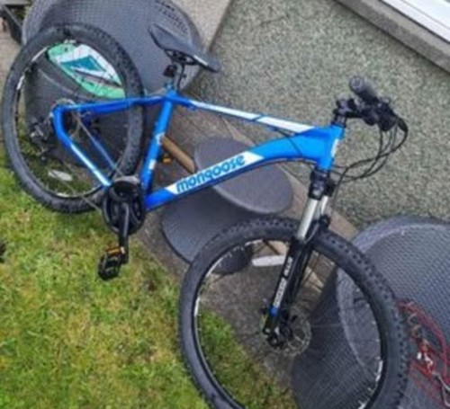 Mongoose mountain bike - mongoose,