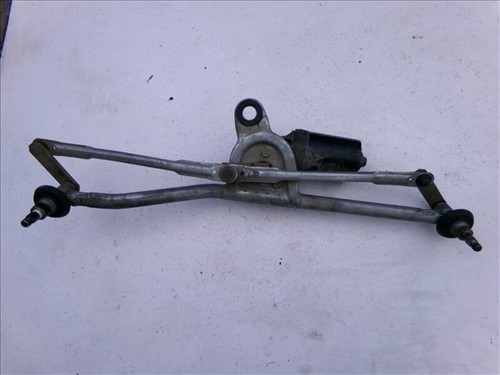 0390241355cep front windscreen - front,