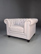 White Vinyl Vegan Leather Chesterfield Armchair Retro Club Chair EB10455 VCHE