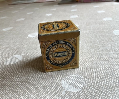 Vintage miniature huntley - miniature,