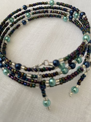 Memory wire bracelet - wire,