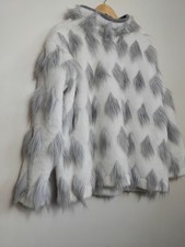 ZEPLA white Grey Faux Fur Jumper Fleece Cosy Fury Medium Winter Pullover