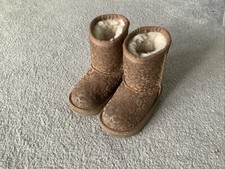 Toddler Girls Ugg Boots Size 5