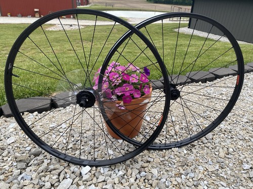 Zipp 101 xplr - xplr, carbon