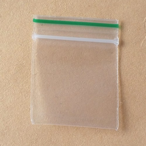 Plain poly plastic - poly,