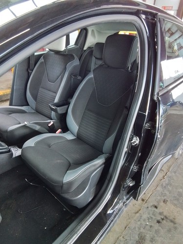 Front seat renault clio - front,