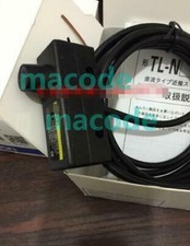1PC OMRON TL-M5MD2 New 