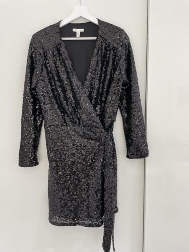 Black sequin long sleeve - long,