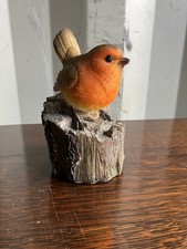 Decorative Robin on tree stump Ornament Figurine Garden / Christmas Home Decor