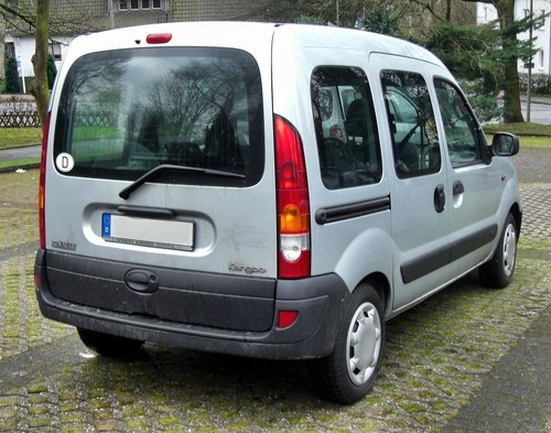Pet world renault kangoo - pet,