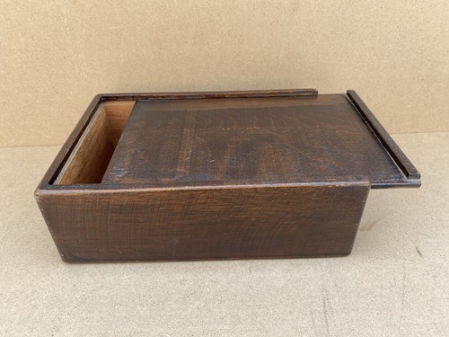 Vintage wooden sliding lid - wooden,